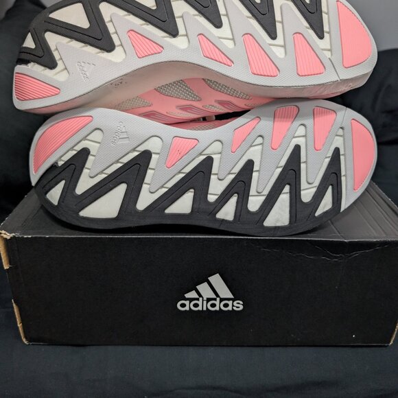 Adidas Adizero Aruku - Size 12 - HK Only Colorway - BNWT - Picture 4 of 4